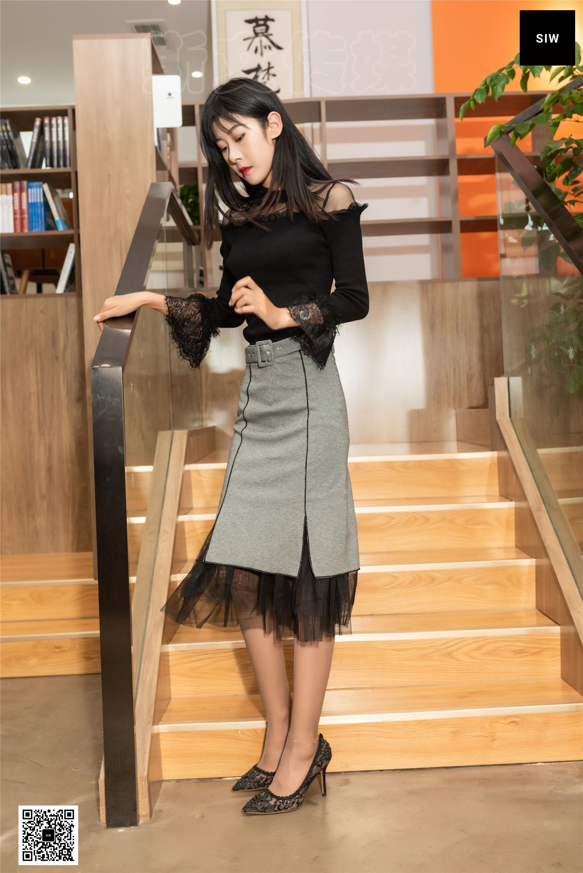 SIW斯文传媒 064 蕾丝花边黑灰拼色优雅淑女连衣裙 - 龙哥